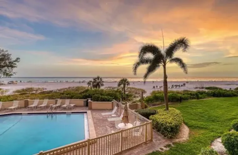 19 WHISPERING SANDS DR 201, SARASOTA, FL..., Sarasota, FL 34242