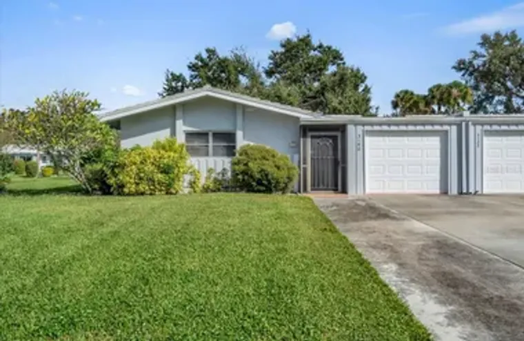 3140 VILLAGE GREEN DR # 1119, SARASOTA, ..., Sarasota, FL 34239