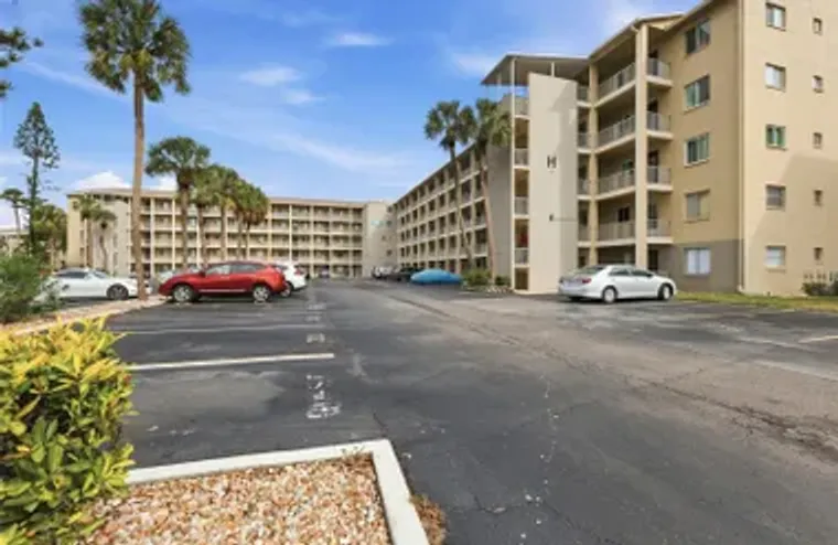 3839 LAKE BAYSHORE DR H516, BRADENTON, F..., Bradenton, FL 34205