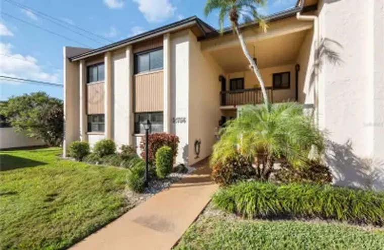 2756 CLUBHOUSE DR 101, SARASOTA, FL, 342..., Sarasota, FL 34232