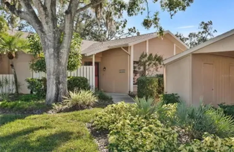 3448 TALLYWOOD CIR # 7050, SARASOTA, FL,..., Sarasota, FL 34237