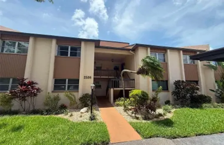 2536 CLUBHOUSE CIR 202, SARASOTA, FL, 34..., Sarasota, FL 34232
