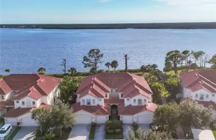 4746 CLUB DR # 202, PORT CHARLOTTE, FL, ..., Port Charlotte, FL 33953