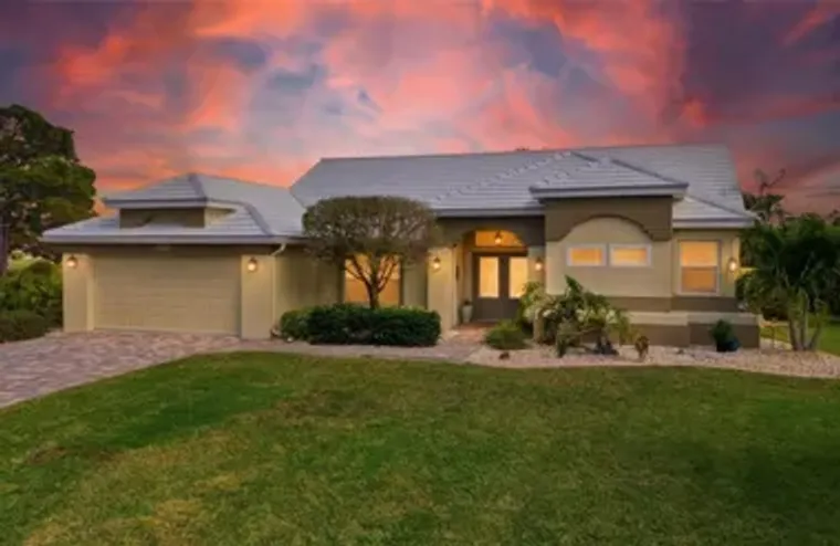 4030 KEY LARGO LN, PUNTA GORDA, FL, 3395..., Punta Gorda, FL 33955