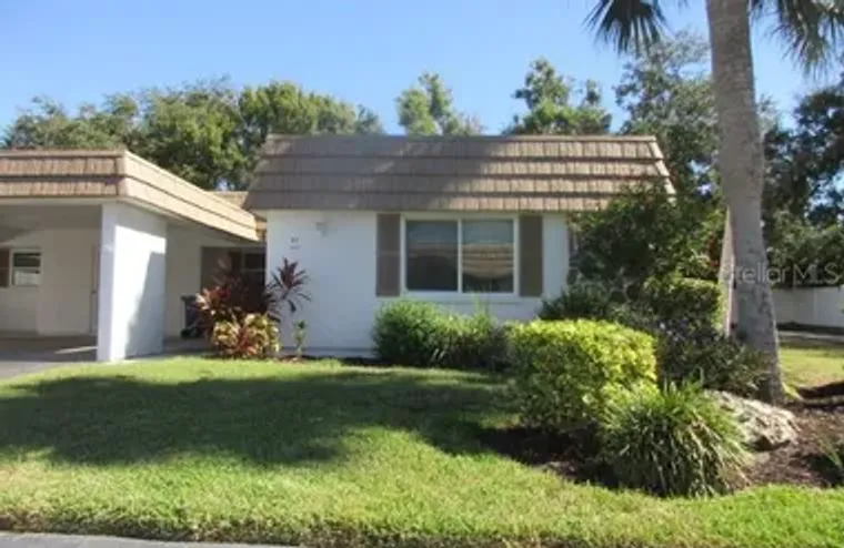 5571 RIVERBLUFF CIR # V1, SARASOTA, FL, ..., Sarasota, FL 34231
