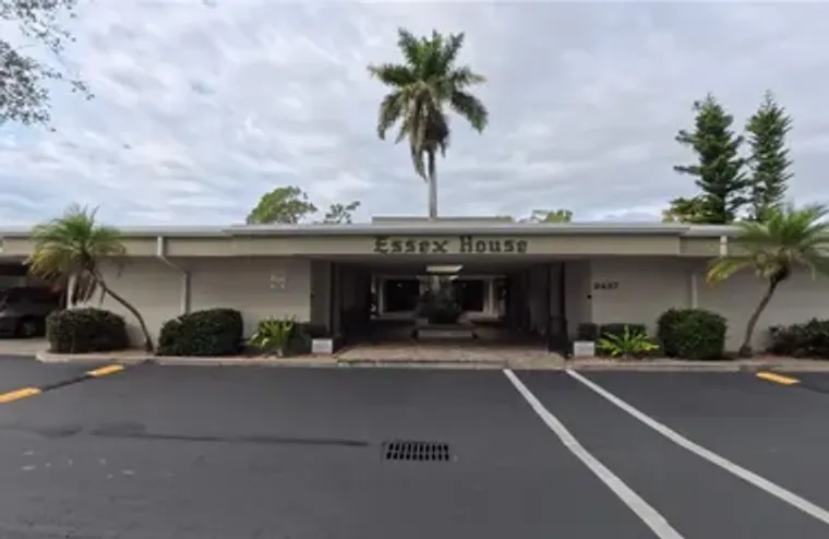 2437 HARBOR BLVD 108, PORT CHARLOTTE, FL..., Port Charlotte, FL 33952