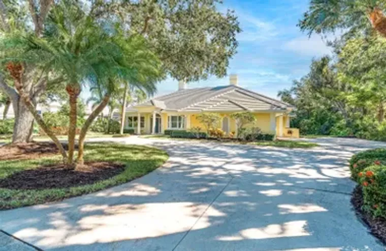 1 N CAYMAN ISLES BLVD, ENGLEWOOD, FL, 34..., Englewood, FL 34223