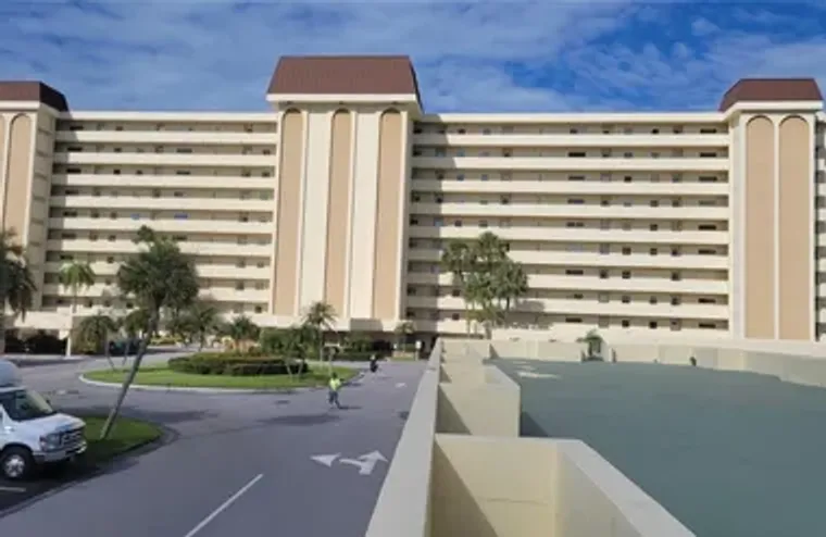4750 COVE CIR 706, ST PETERSBURG, FL, 33..., St Petersburg, FL 33708