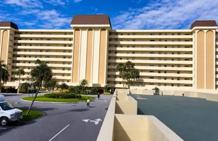 4750 COVE CIR 706, ST PETERSBURG, FL, 33..., St Petersburg, FL 33708