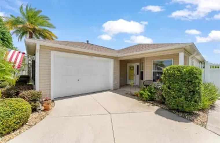 1731 MOUNT CARMEL TER, THE VILLAGES, FL,..., The Villages, FL 32162