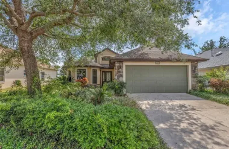 8167 BRIDGEPORT BAY CIR, MOUNT DORA, FL,..., Mount Dora, FL 32757