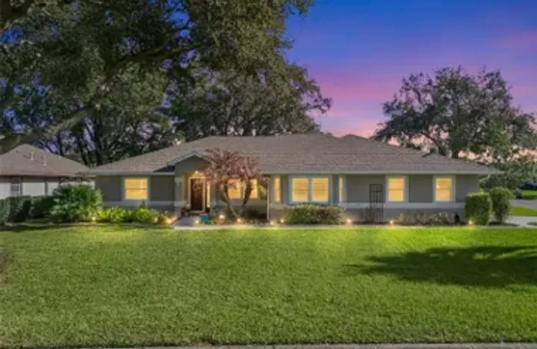 21533 KING HENRY AVE, LEESBURG, FL, 3474..., Leesburg, FL 34748