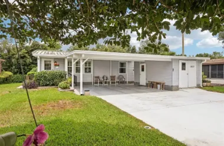 1877 W SCHWARTZ BLVD, THE VILLAGES, FL, ..., The Villages, FL 32159
