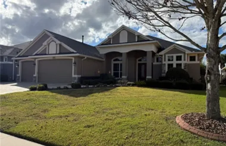 8293 BRIDGEPORT BAY CIR, MOUNT DORA, FL,..., Mount Dora, FL 32757