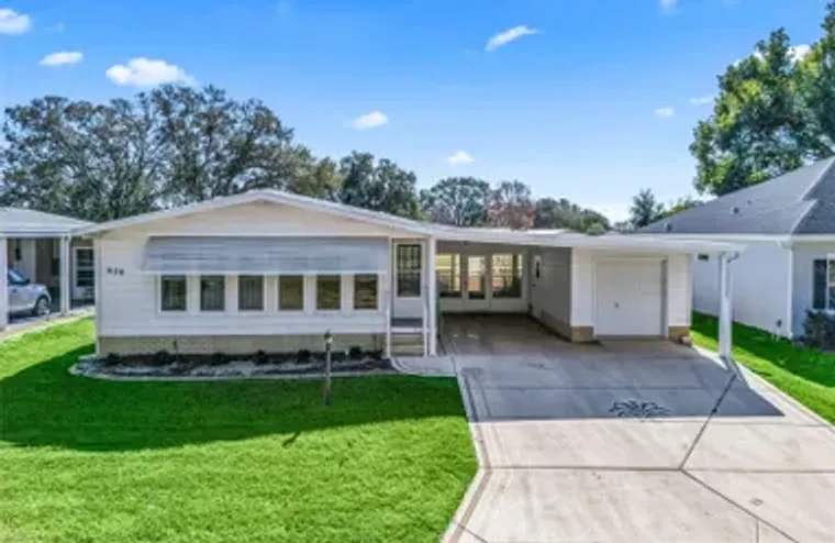 920 SAINT ANDREWS BLVD, LADY LAKE, FL, 3..., Lady Lake, FL 32159