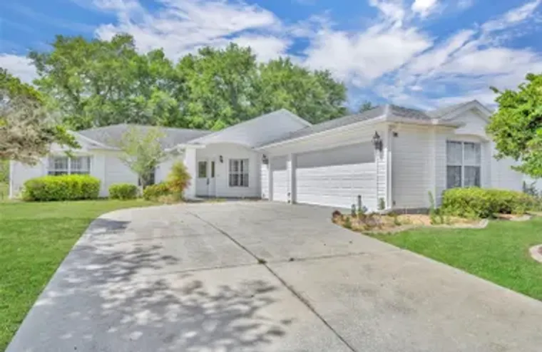 4936 SAWGRASS LAKE CIR, LEESBURG, FL, 34..., Leesburg, FL 34748