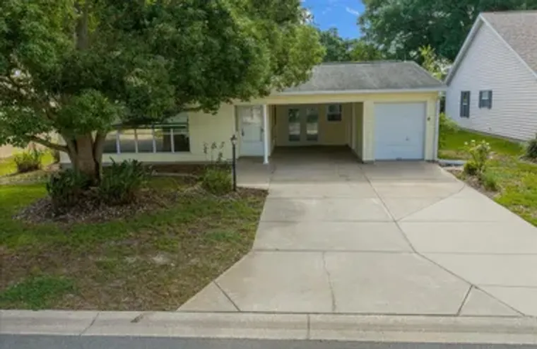 1133 DEL TORO DR, LADY LAKE, FL, 32159, Lady Lake, FL 32159