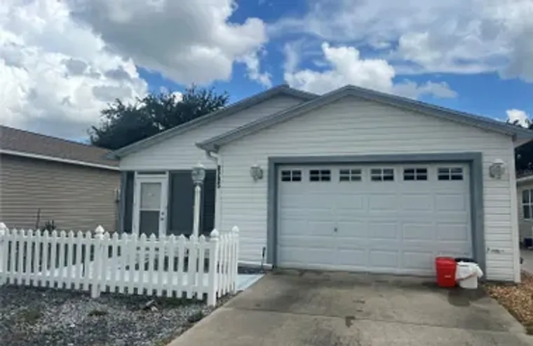 8205 SE 169TH PALOWNIA LOOP, THE VILLAGE..., The Villages, FL 32162