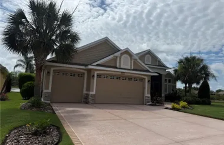 8872 BRIDGEPORT BAY CIR, MOUNT DORA, FL,..., Mount Dora, FL 32757