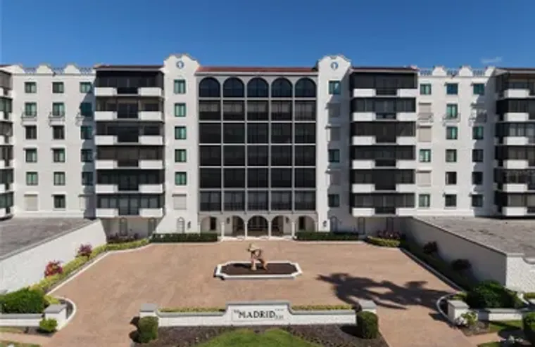 3430 GULF SHORE BLVD 3B, NAPLES, FL, 341..., Naples, FL 34103