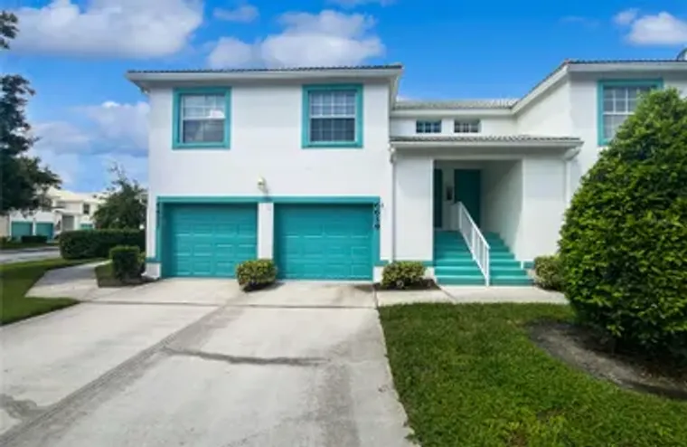 6629 PINEVIEW TER # 5-201, BRADENTON, FL..., Bradenton, FL 34203