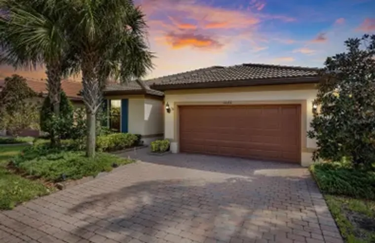 5086 PENDELTON SQ, VERO BEACH, FL, 32967, Vero Beach, FL 32967