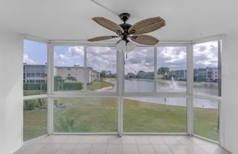 2724 GARDEN DR N APT 204, LAKE WORTH, FL..., Lake Worth, FL 33461