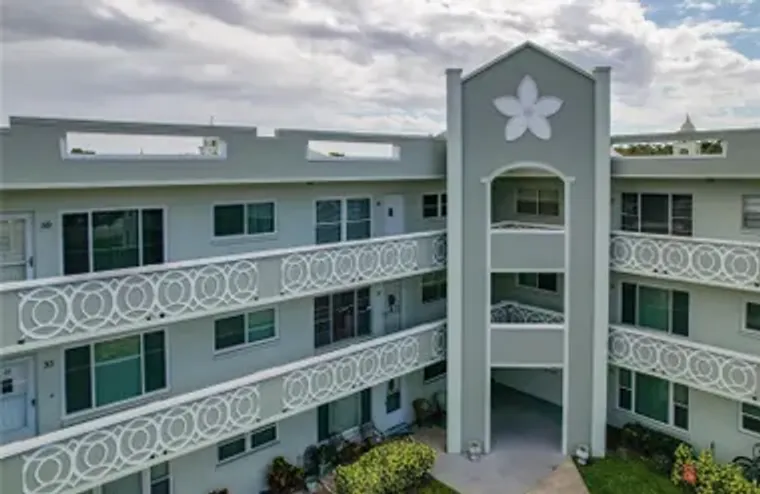 2257 WORLD PARKWAY BLVD 61, CLEARWATER, ..., Clearwater, FL 33763