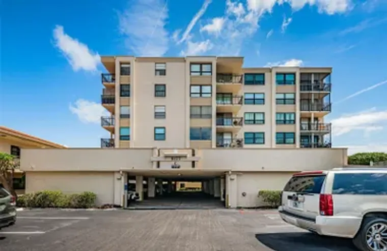 6177 SUN BLVD APT 307, SAINT PETERSBURG,..., Saint Petersburg, FL 33715