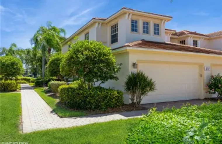 3010 MEANDERING WAY 101, FORT MYERS, FL,..., Fort Myers, FL 33905
