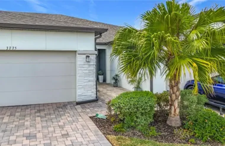 3775 MAXWELL PARK DR 3775, SUN CITY CENT..., Sun City Center, FL 33573