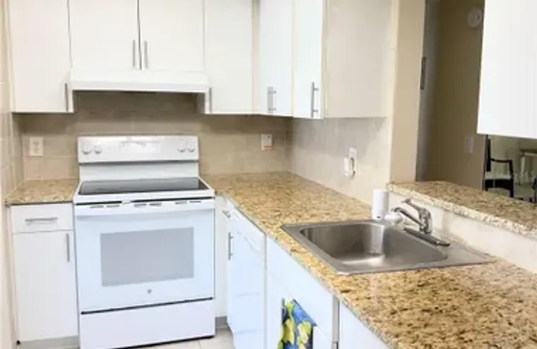 10 WILLOWBROOK LN APT 207, DELRAY BEACH,..., Delray Beach, FL 33446