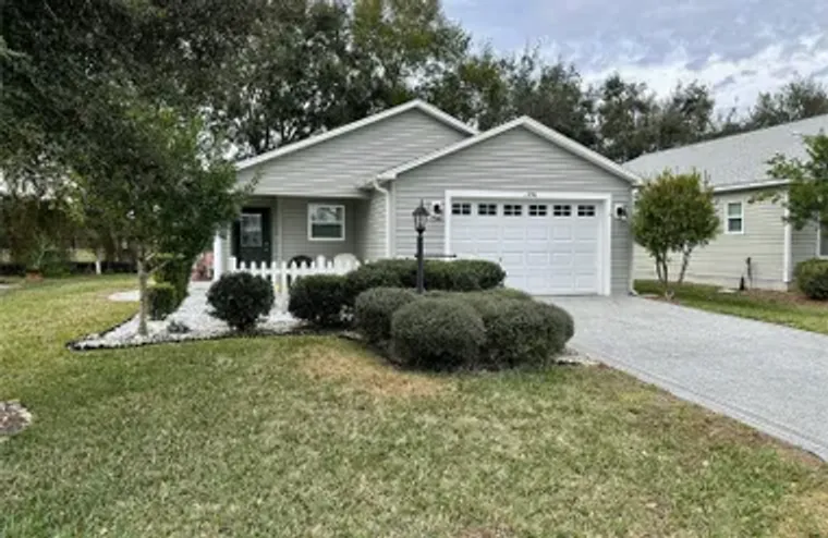 1751 W SCHWARTZ BLVD, LADY LAKE, FL, 321..., Lady Lake, FL 32159