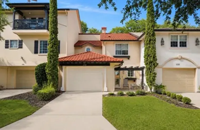 1118 AVENIDA DE LAS CASAS, LADY LAKE, FL..., Lady Lake, FL 32159