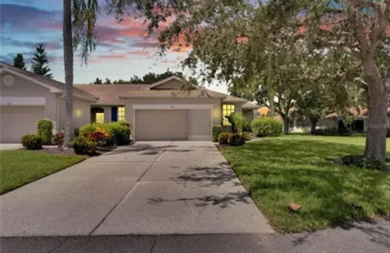 1015 RADISON LAKE CT # 65, SUN CITY CENT..., Sun City Center, FL 33573