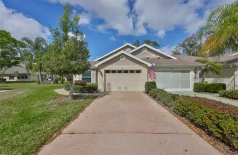 2411 OLD NANTUCKET CT, SUN CITY CENTER, ..., Sun City Center, FL 33573