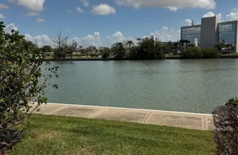 7425 BAY ISLAND DR 103, SOUTH PASADENA, ..., South Pasadena, FL 33707