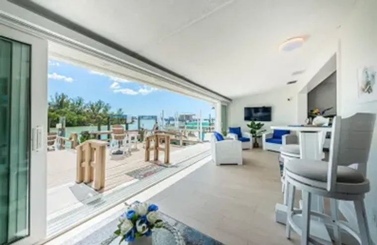 476 BOCA CIEGA POINT BLVD, ST PETERSBURG..., St Petersburg, FL 33708