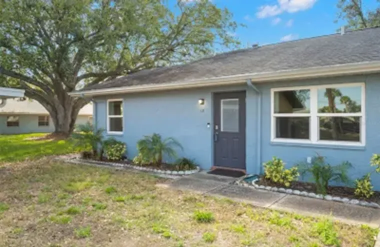 1904 CANTERBURY LN 13, SUN CITY CENTER, ..., Sun City Center, FL 33573