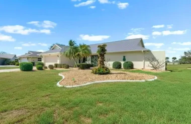 2111 W VIEW DR, SUN CITY CENTER, FL, 335..., Sun City Center, FL 33573