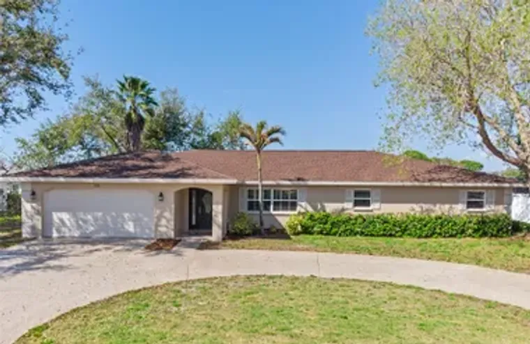 7918 CYPRESS LAKE DR, SARASOTA, FL, 3424..., Sarasota, FL 34243