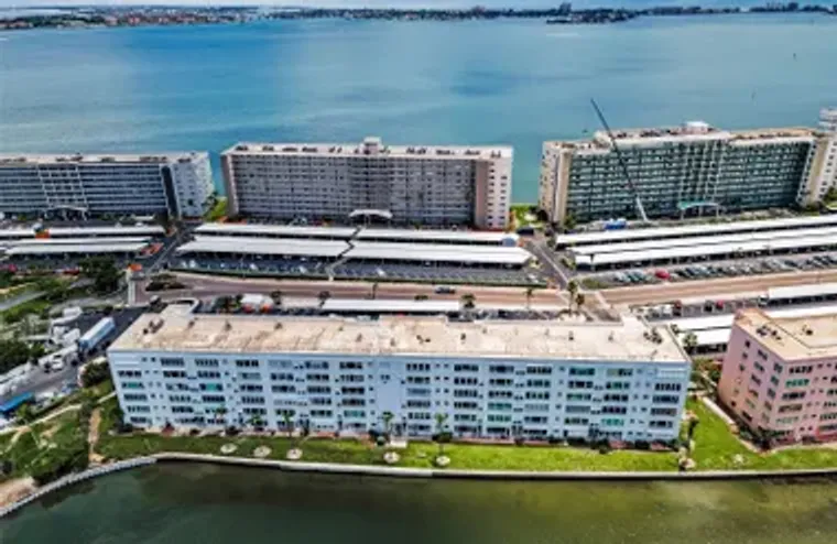 5925 SHORE BLVD 409, GULFPORT, FL, 33707, Gulfport, FL 33707