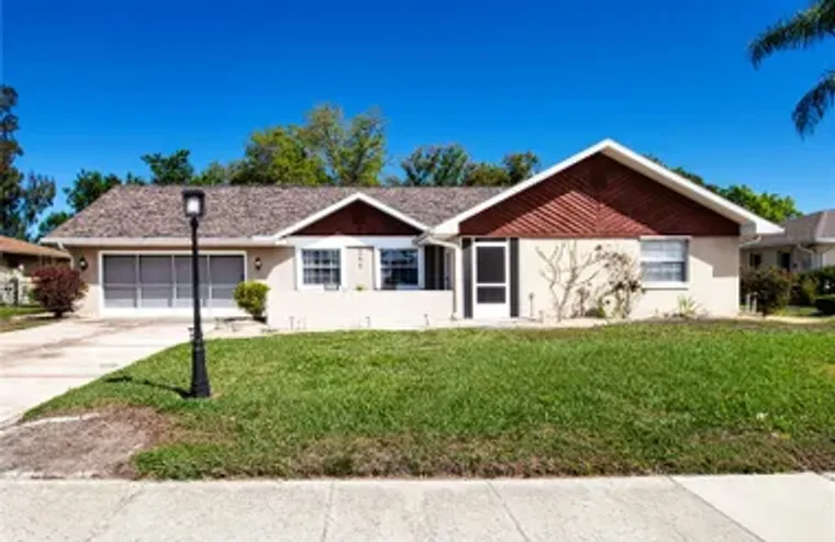 203 AMESBURY CIR, SUN CITY CENTER, FL, 3..., Sun City Center, FL 33573