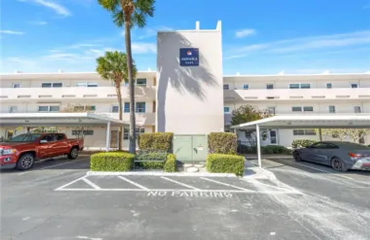 7401 BAY ISLAND DR 328, SOUTH PASADENA, ..., South Pasadena, FL 33707