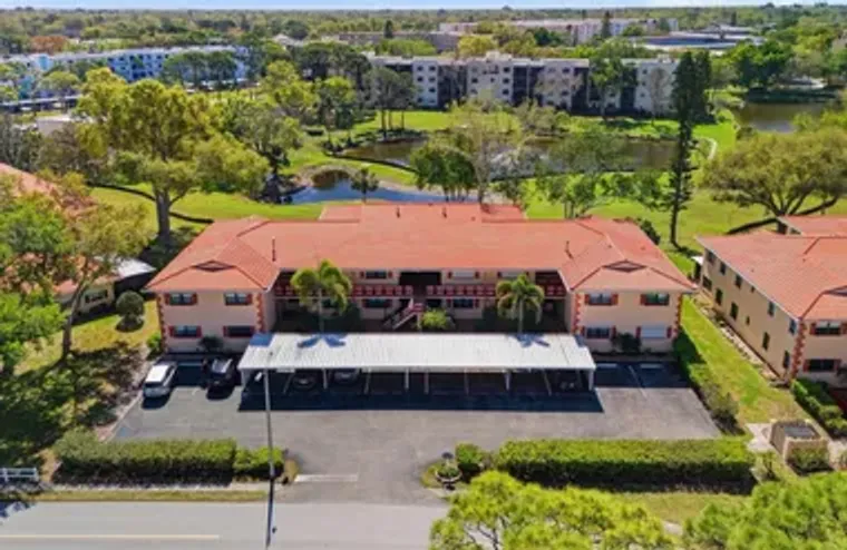 8140 TERRACE GARDEN DR 102, ST PETERSBUR..., St Petersburg, FL 33709