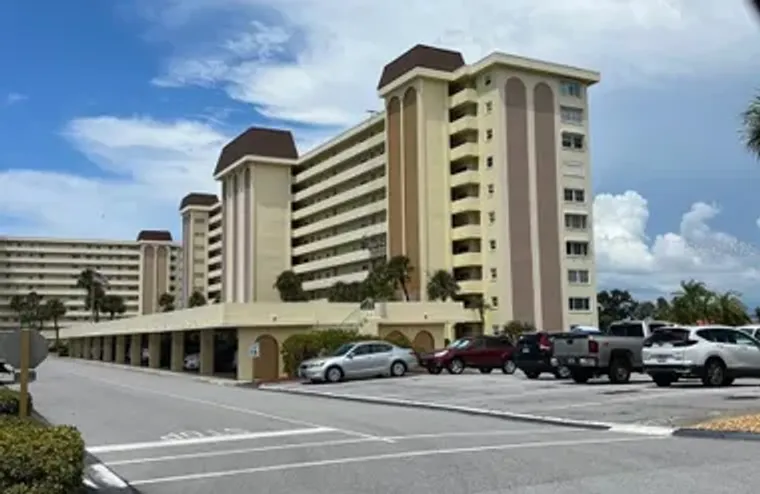 4725 COVE CIR 108, ST PETERSBURG, FL, 33..., St Petersburg, FL 33708