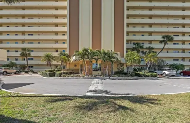 4725 COVE CIR 704, ST PETERSBURG, FL, 33..., St Petersburg, FL 33708