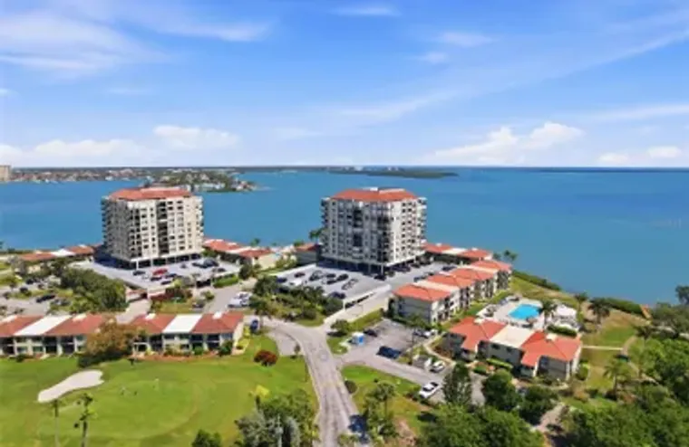 6372 PALMA DEL MAR BLVD 1207, ST PETERSB..., St Petersburg, FL 33715