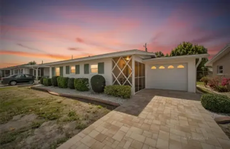 1612 CHEVY CHASE DR, SUN CITY CENTER, FL..., Sun City Center, FL 33573