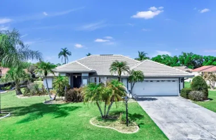 2003 NEW BEDFORD DR, SUN CITY CENTER, FL..., Sun City Center, FL 33573